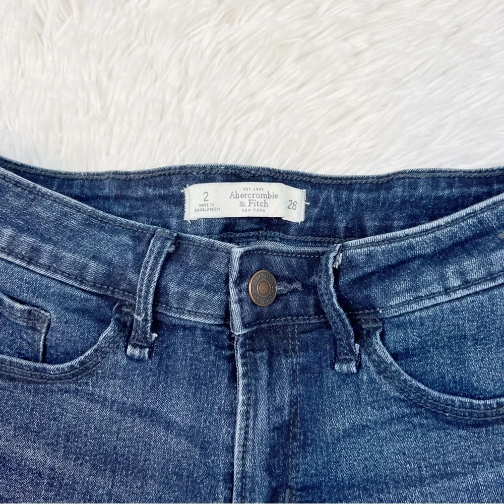 Abercrombie and Fitch‎ raw hem denim shorts roll in blue